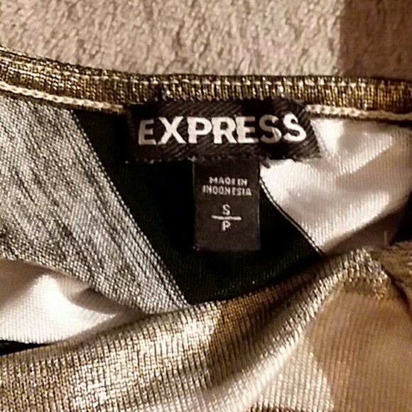 Express Striped Top - Picture 5 of 5